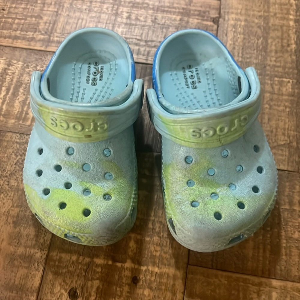 Used baby crocs blue and green tie die